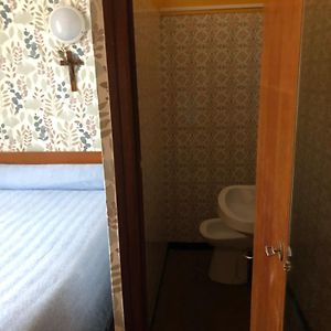 Camera con letto king size